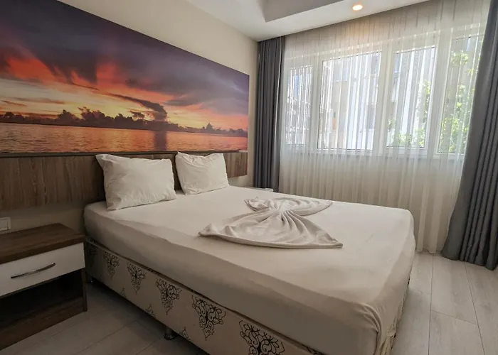 Dream Hotel 2*