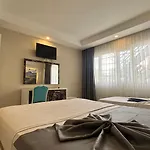 Dream Hotel